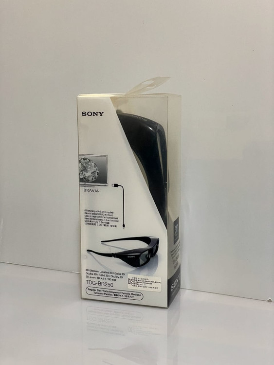 خرید آنلاین عینک سه بعدی